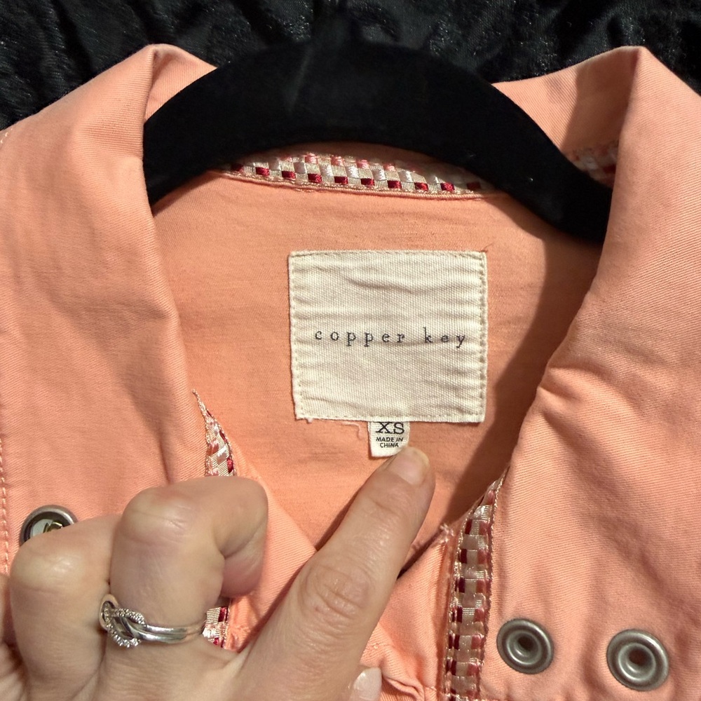 Copper Key Peach Utility Jacket - Picture 4 of 10